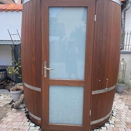 Schlafen Im Weinfass Ipsheim Exterior foto